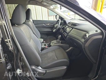 2018 Nissan Rogue SV – miniatura 8
