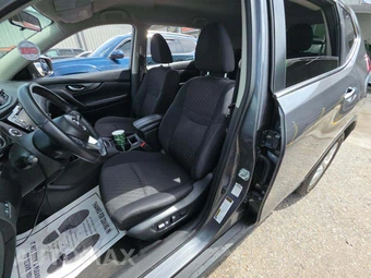 2018 Nissan Rogue SV - miniatura 6
