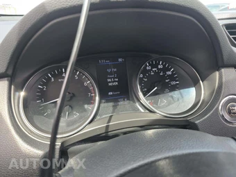 2018 Nissan Rogue SV - miniatura 9