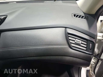 2018 Nissan Rogue SV - miniatura 19