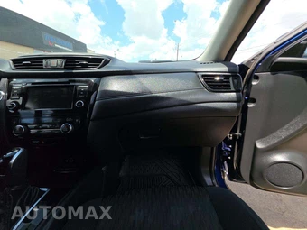 2018 Nissan Rogue SV – miniatura 19