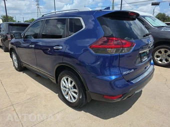 2018 Nissan Rogue SV – miniatura 2
