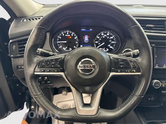 2018 Nissan Rogue SV - miniatura 17