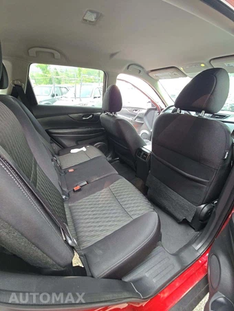 2018 Nissan Rogue SV – miniatura 16