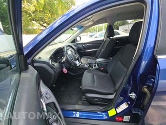2018 Nissan Rogue SV – miniatura 6