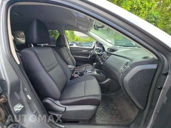2018 Nissan Rogue SV – miniatura 18