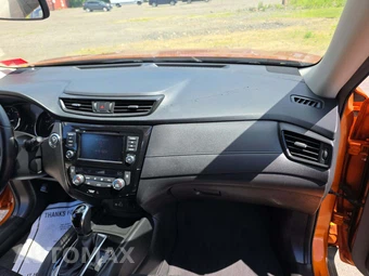 2018 Nissan Rogue SV – miniatura 16