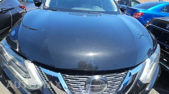 2018 Nissan Rogue SV – miniatura 26