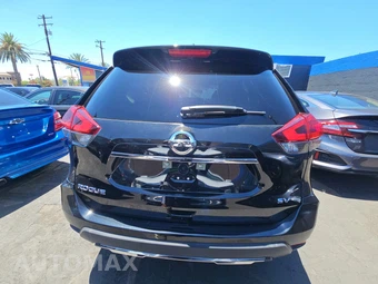 2018 Nissan Rogue SV – miniatura 5