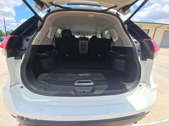 2018 Nissan Rogue SV - miniatura 11