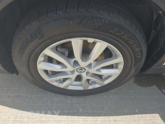 2018 Nissan Rogue SV - miniatura 19