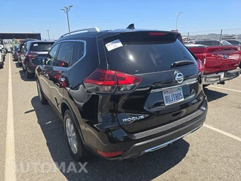 2018 Nissan Rogue SV – miniatura 6