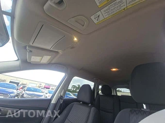 2018 Nissan Rogue SV – miniatura 11