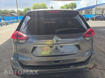 2018 Nissan Rogue SV – miniatura 5
