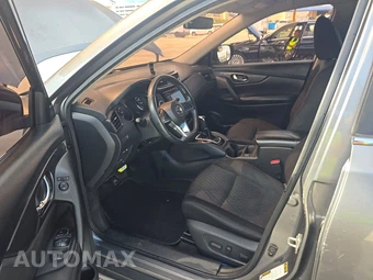 2018 Nissan Rogue SV – miniatura 7