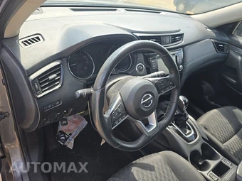 2018 Nissan Rogue SV – miniatura 11