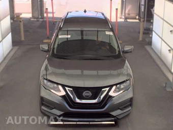 2018 Nissan Rogue SV – miniatura 2