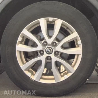 2018 Nissan Rogue SV – miniatura 40