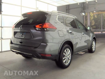 2018 Nissan Rogue SV - miniatura 4