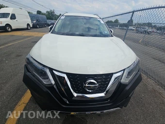2018 Nissan Rogue SV – miniatura 2