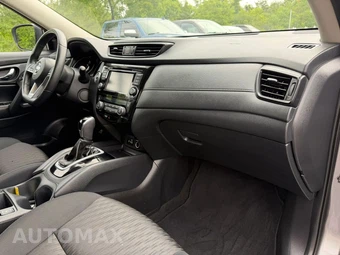 2018 Nissan Rogue SV – miniatura 12