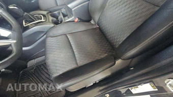 2018 Nissan Rogue SV – miniatura 19