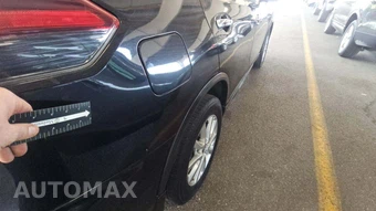 2018 Nissan Rogue SV – miniatura 28