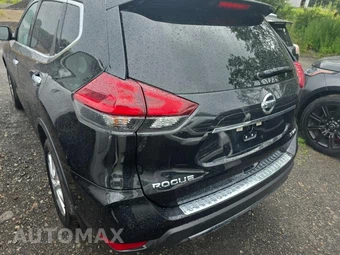 2018 Nissan Rogue SV – miniatura 6
