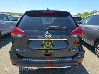 2018 Nissan Rogue SV – miniatura 5