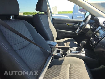 2018 Nissan Rogue SV – miniatura 8