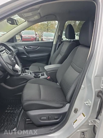 2018 Nissan Rogue SV – miniatura 13