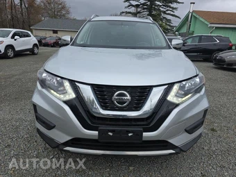 2018 Nissan Rogue SV – miniatura 2