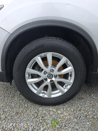 2018 Nissan Rogue SV – miniatura 8
