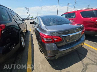 2018 Nissan Sentra S – miniatura 6