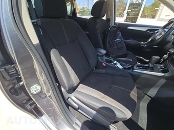 2018 Nissan Sentra S – miniatura 18