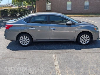 2018 Nissan Sentra S - miniatura 8