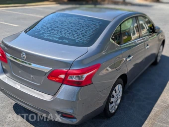2018 Nissan Sentra S - miniatura 9
