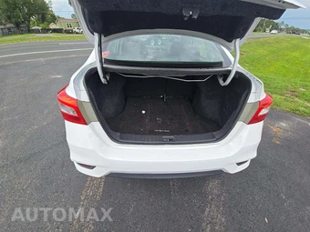 2018 Nissan Sentra S – miniatura 14