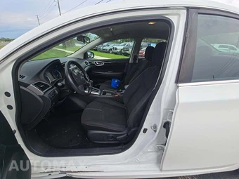 2018 Nissan Sentra S – miniatura 6