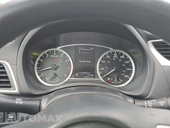2018 Nissan Sentra S – miniatura 9