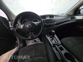 2018 Nissan Sentra S – miniatura 11