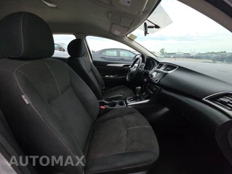 2018 Nissan Sentra S – miniatura 8