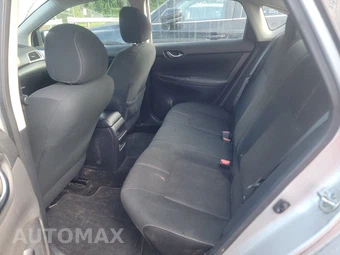 2018 Nissan Sentra S – miniatura 13