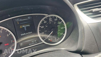 2018 Nissan Sentra S – miniatura 20