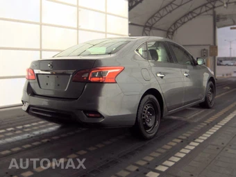 2018 Nissan Sentra S - miniatura 4