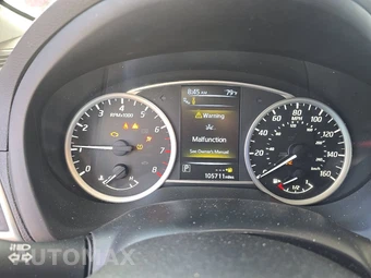 2018 Nissan Sentra SR TURBO – miniatura 12