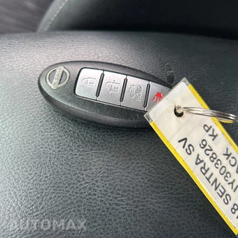 2018 Nissan Sentra SV - miniatura 24