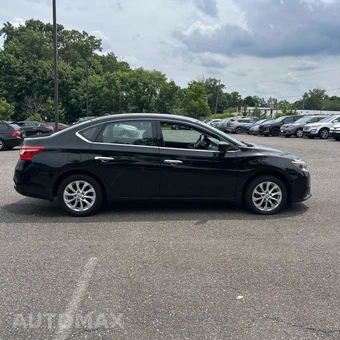 2018 Nissan Sentra SV - miniatura 7
