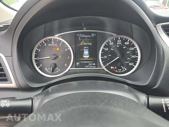 2018 Nissan Sentra SV – miniatura 6