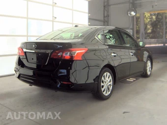 2018 Nissan Sentra SV – miniatura 4